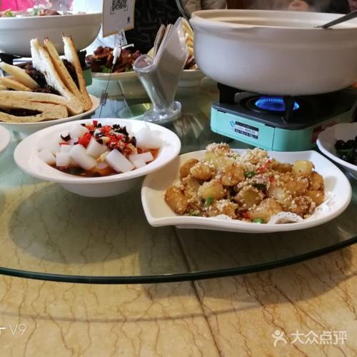 布鲁索林           布鲁索林           太阳下的仙草